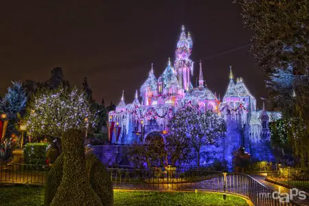 Sleeping_Beauty_Winter_Castle_Disneyland