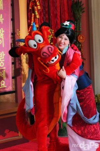 0948_Mulan_Mushu_Lunar_New_Year_January_31_2014