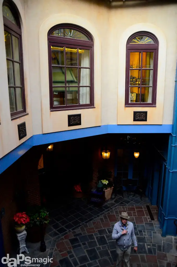 CLUB33 49