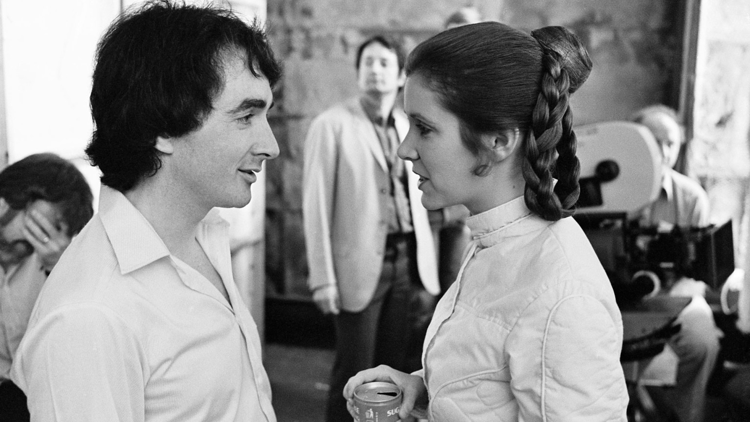 Anthony Daniels & Carrie Fisher on Empire Strikes Back set