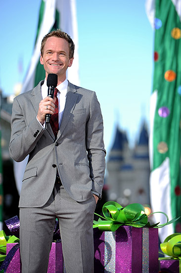 Neil Patrick Harris and Mickey Mouse to host World of Color – Celebrate! The Wonderful World of Walt Disney