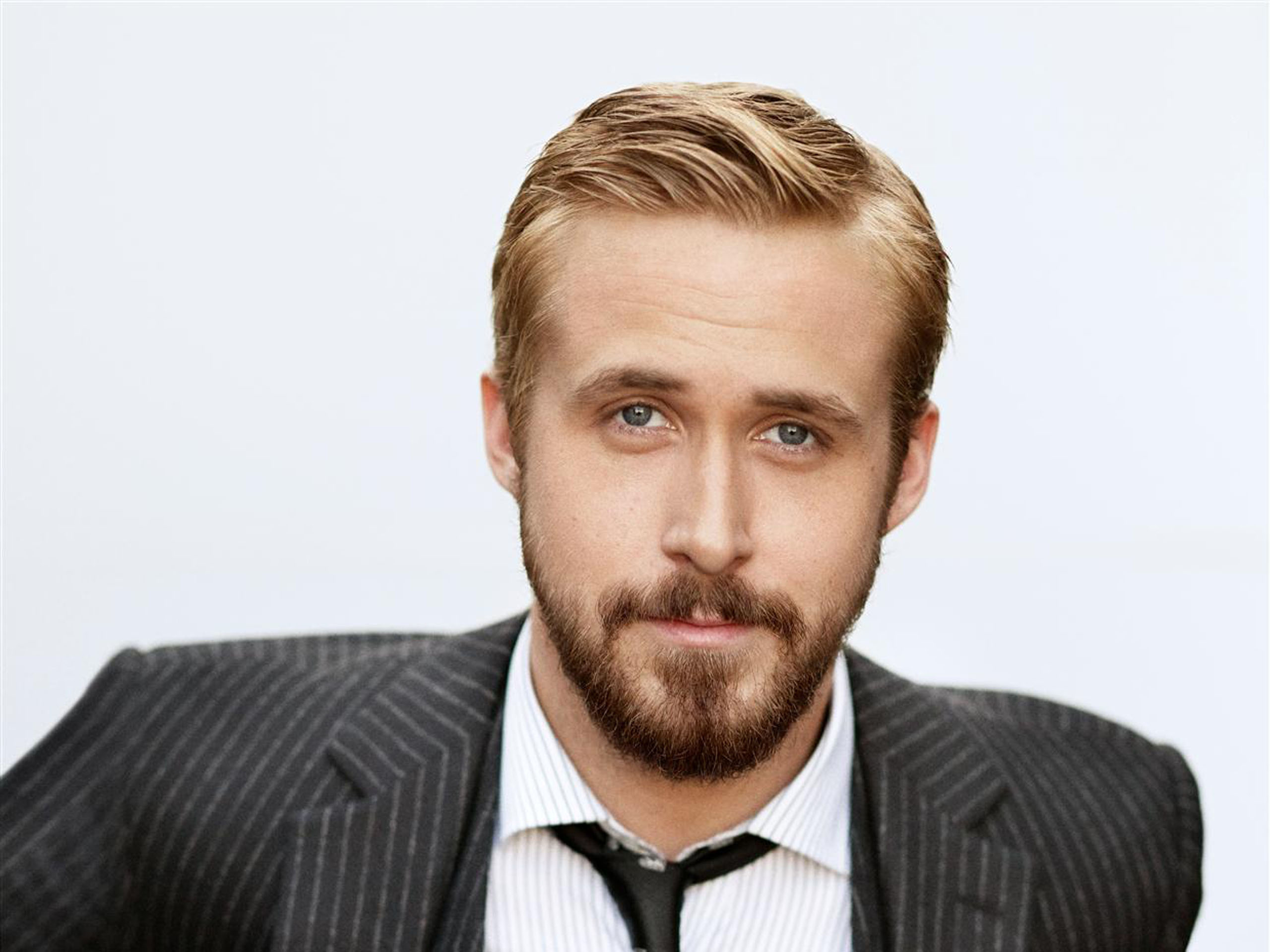 Ryan Gosling to Join Guillermo del Toro in Disney's Haunted Mansion?