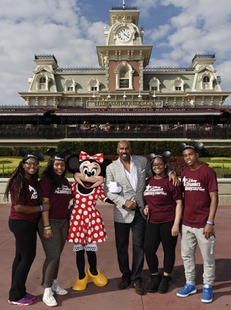 Steve Harvey Welcomes the 2015 Disney Dreamers Academy at Walt Disney World Resort
