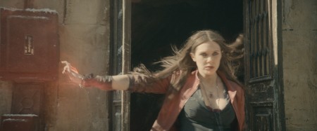 Marvel's Avengers: Age Of Ultron Scarlet Witch/Wanda Maximoff (Elizabeth Olsen) Ph: Film Frame ©Marvel 2015