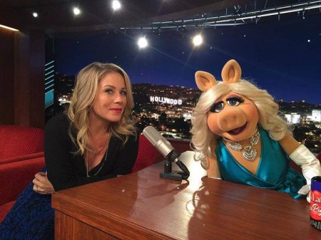 ChristinaApplegateMissPiggy