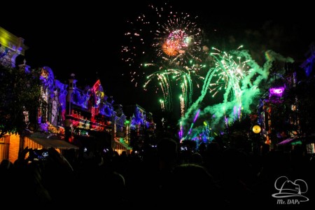 Disneyland-60th-Anniversary-Celebration-Disneyland-Forever-6