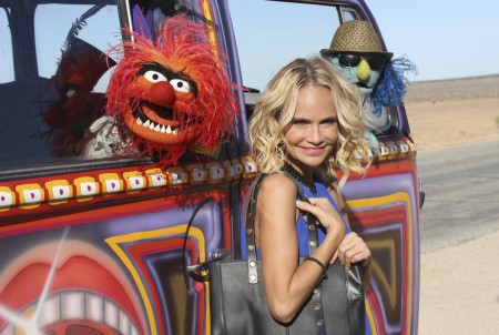THE MUPPETS - "Ex-Factor"- Kermit is scrambling to find the perfect birthday gift for Denise, so he turns to Miss Piggy for help. Meanwhile, Kristin Chenoweth agrees to do a gig with The Electric Mayhem and inadvertently causes a rift between the band, on "The Muppets," TUESDAY, NOVEMBER 3 (8:00-8:30 p.m., ET) on the ABC Television Network. (ABC/Carol Kaelson) ANIMAL, KRISTIN CHENOWETH, ZOOT